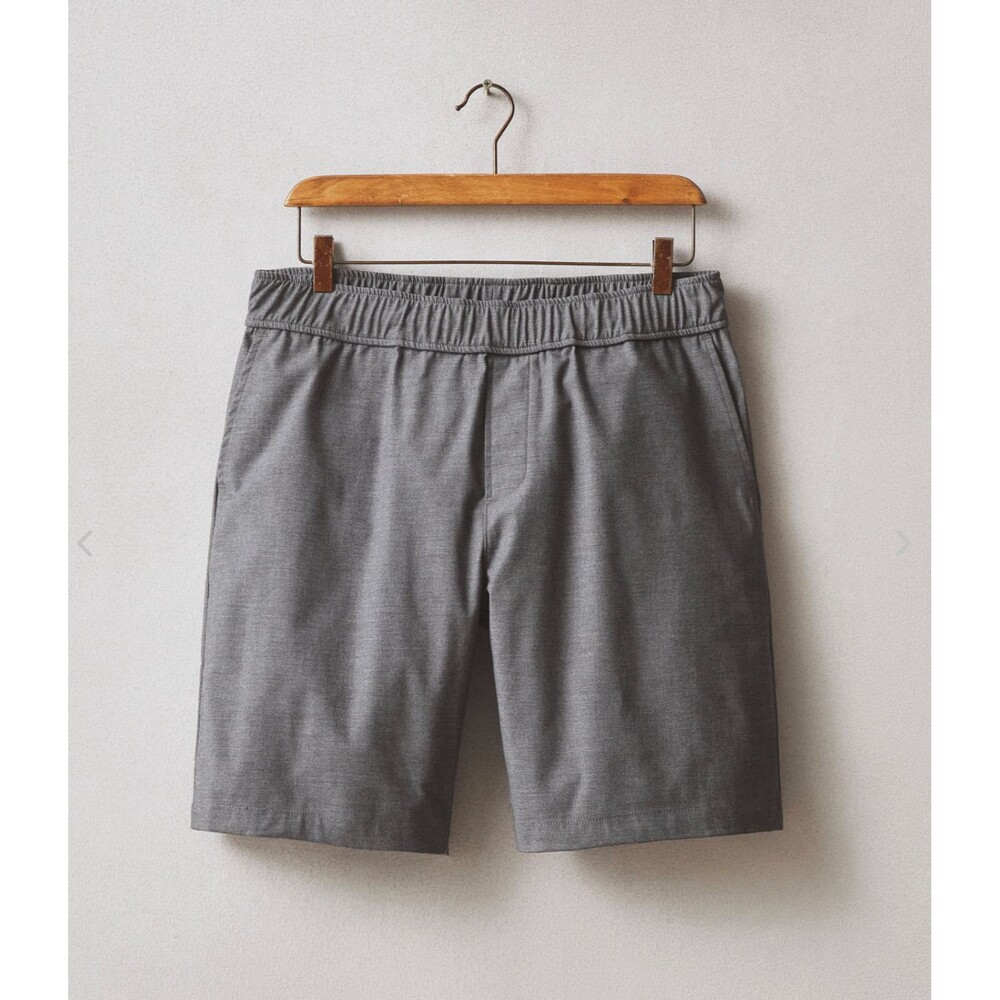 American Giant Shorts Mens L Gray Beach Pull On Lightweight Pockets Gym USA NEW